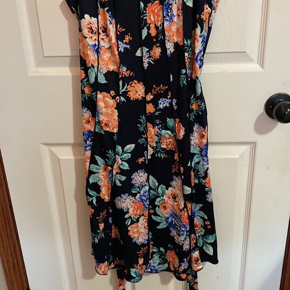 Formal Floral Dress - Picture 2 of 3